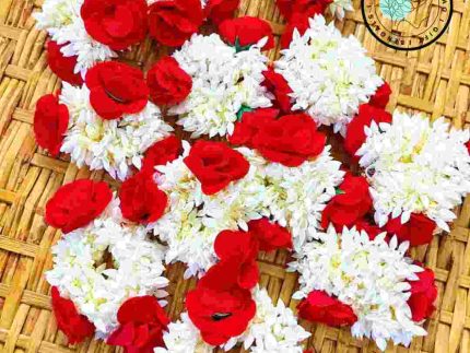 সুগন্ধিযুক্ত কৃত্রিম লাল গোলাপ ও বেলী ফুলের খোঁপার গজরা  — Scented Artificial Red Rose & Jasmine Mixed Gajra for Hair Khopa (Single Piece)